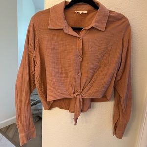Long sleeve crop shirt